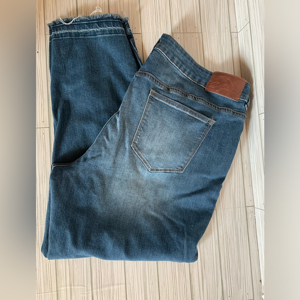 Bob Timberlake vintage reunion Classic Blue Denim Jeans w/ embroidery flowers